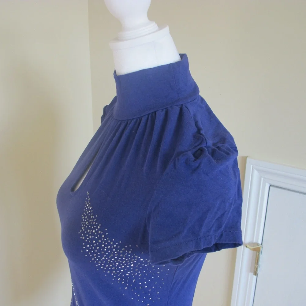 Women's Express Purple Short Sleeve Date night top shirt Size M  GUC - Picture 2 of 4